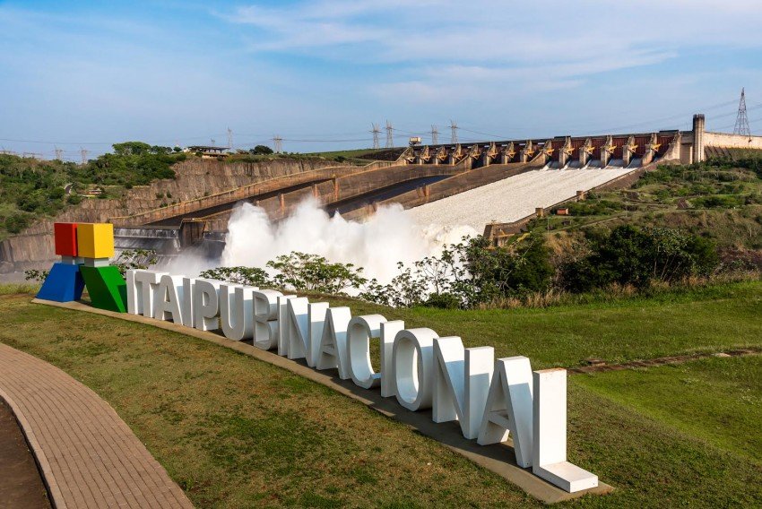 Usina de Itaipú